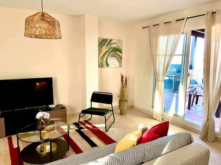 Sea View And Mountains By Solymar Holiday Torre Del Mar Extérieur photo